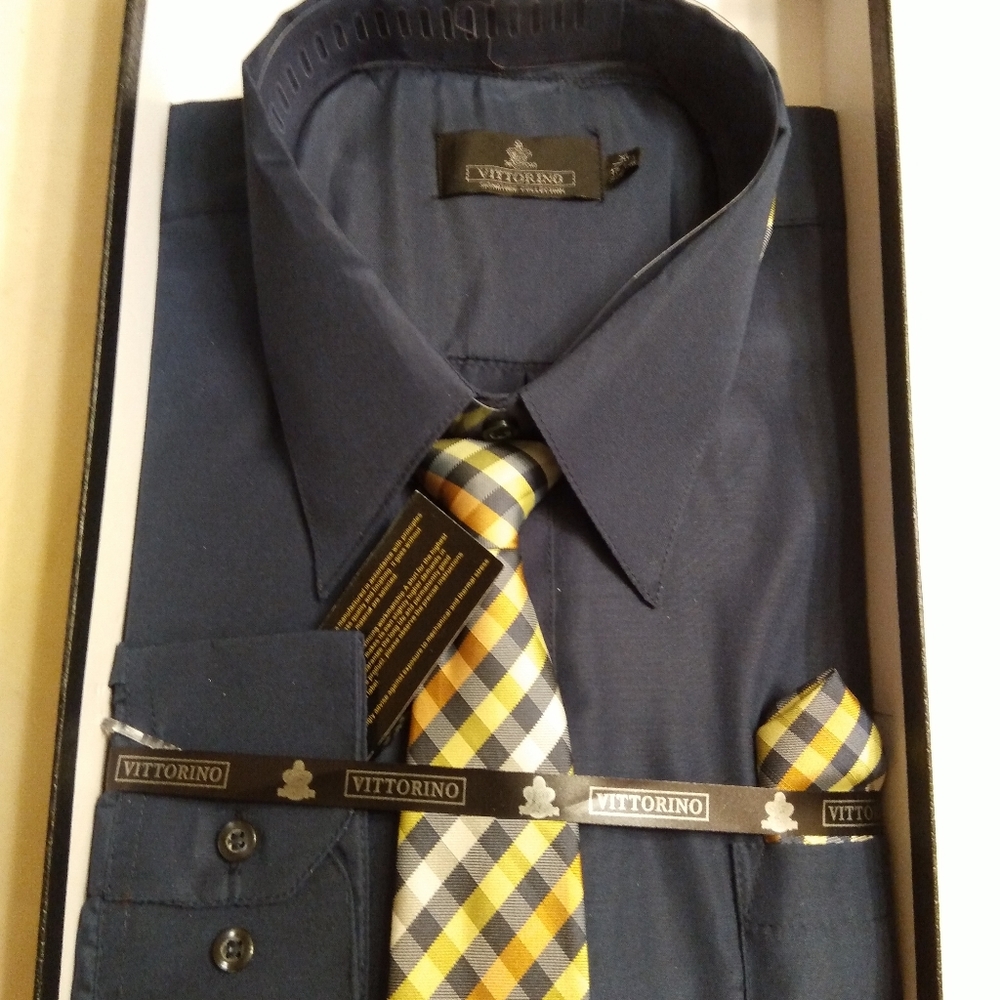 NWT MEN'S VITTORINO DRESS SHIRT & TIE SET